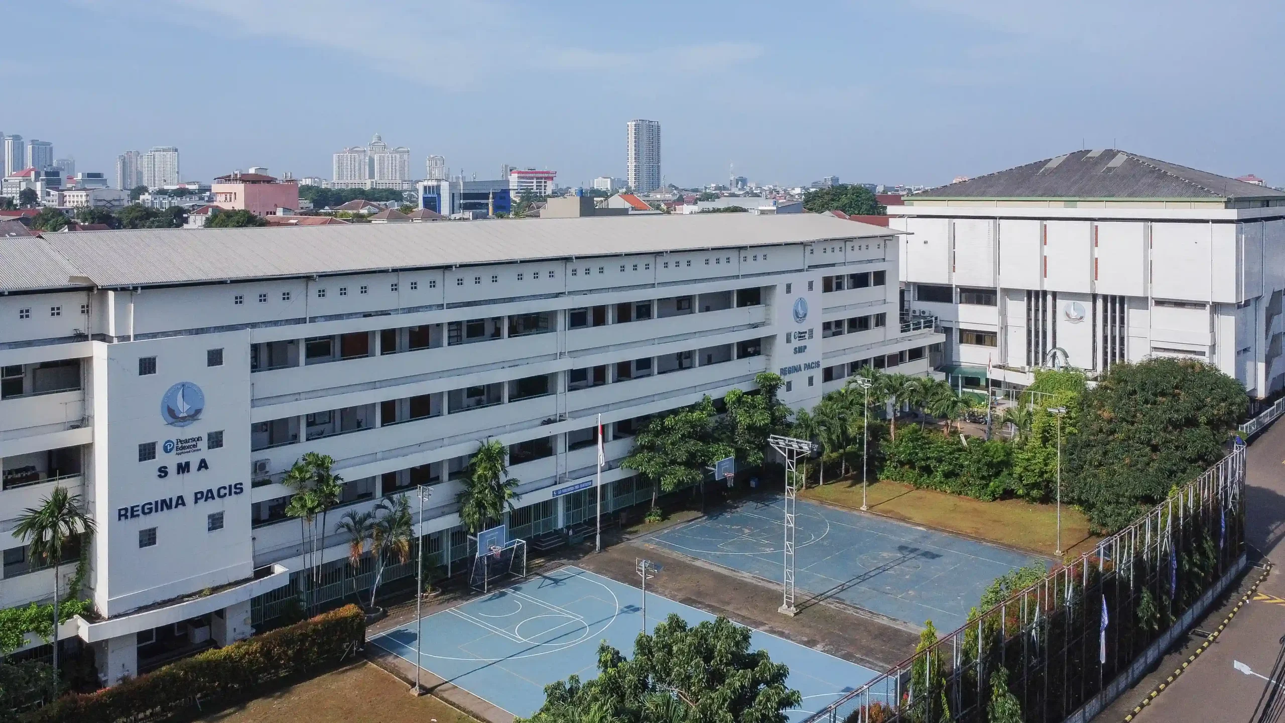 Sekolah Kristen Jakarta Terbaik